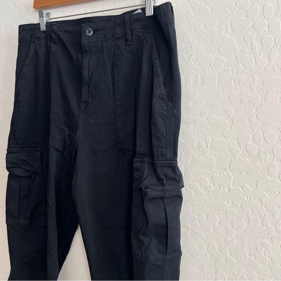 Hudson Black Straight Leg Cargo Jean - Picture 4 of 8